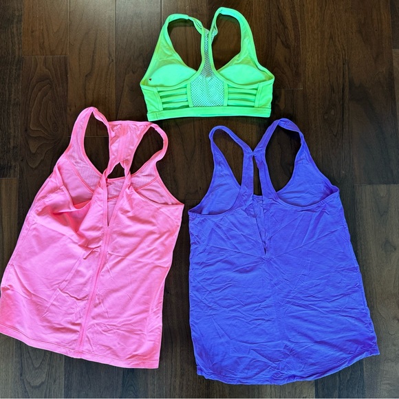 Lorna Jane - Lot of 3 (2 x tanks and 1 bra) all size small - Picture 2 of 2